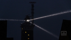 Irritiert sahen wir am dritten Morgen durchs Stubenfenster Richtung Leuchtturm